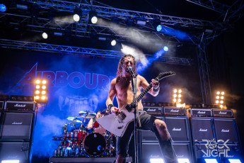 airbourne-8392