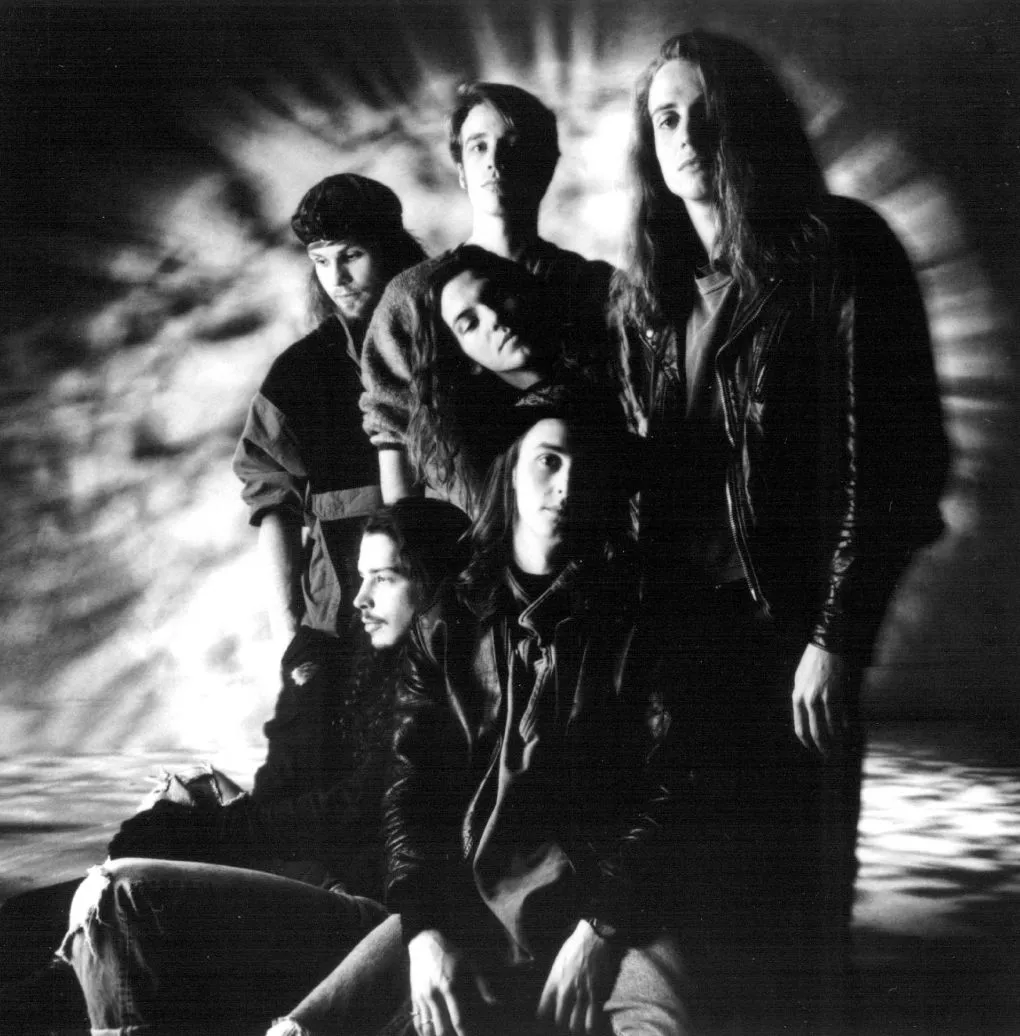 d1716b6a dfda 11e4 b8da b4066da9547e1 Temple Of The Dog Jeff Ament, Matt Cameron, Stone Gossard, Eddie Vedder, Chris Cornell, Mike McCready.