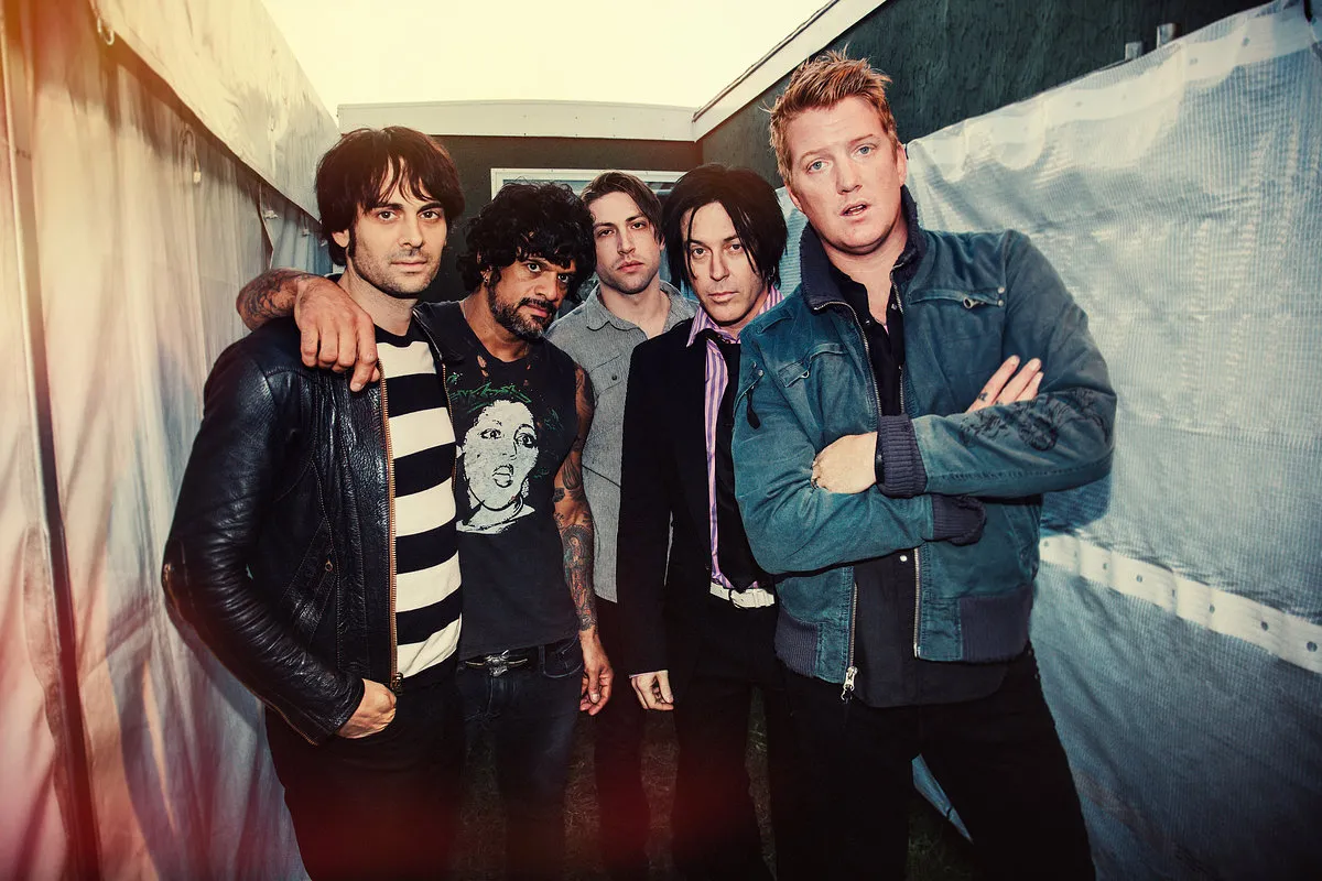 queens of the stone age 01 queens of the stone age 01