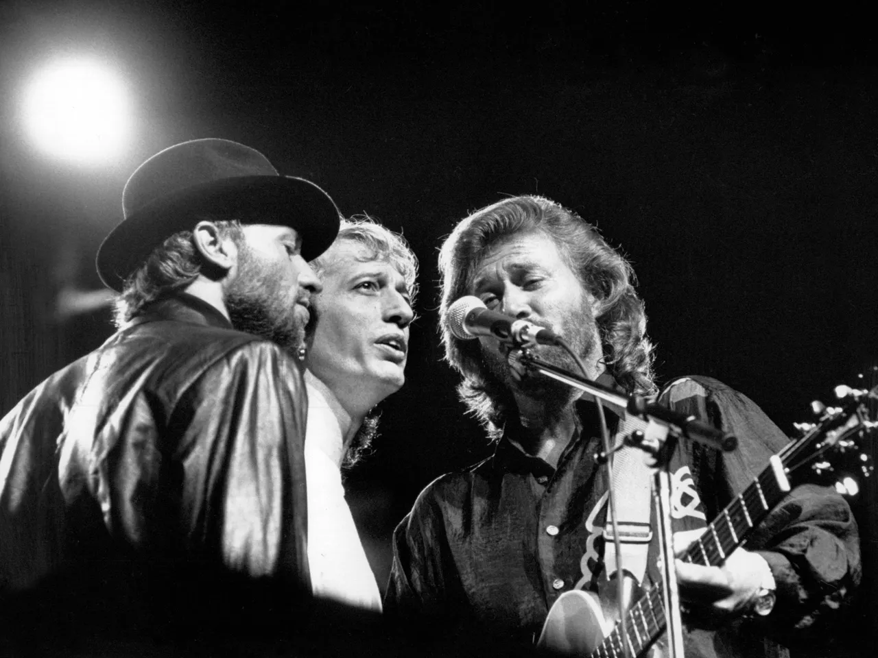 bee gees 144989781 Bee Gees