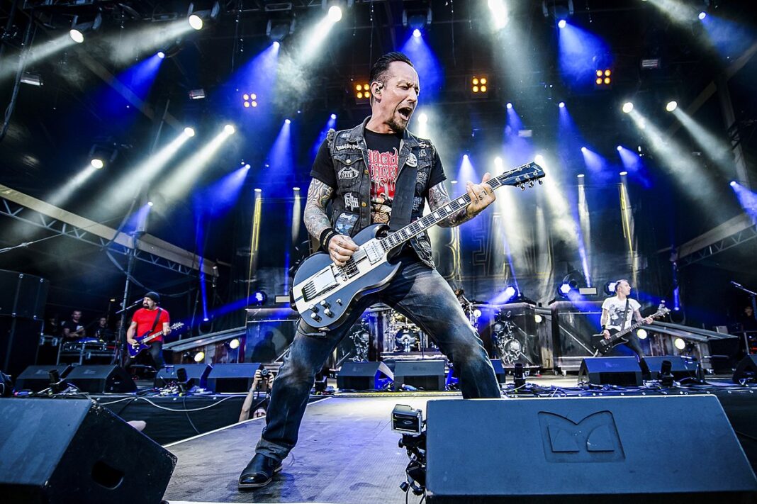 1200px-20160607_Berlin_Volbeat_Volbeat_0393